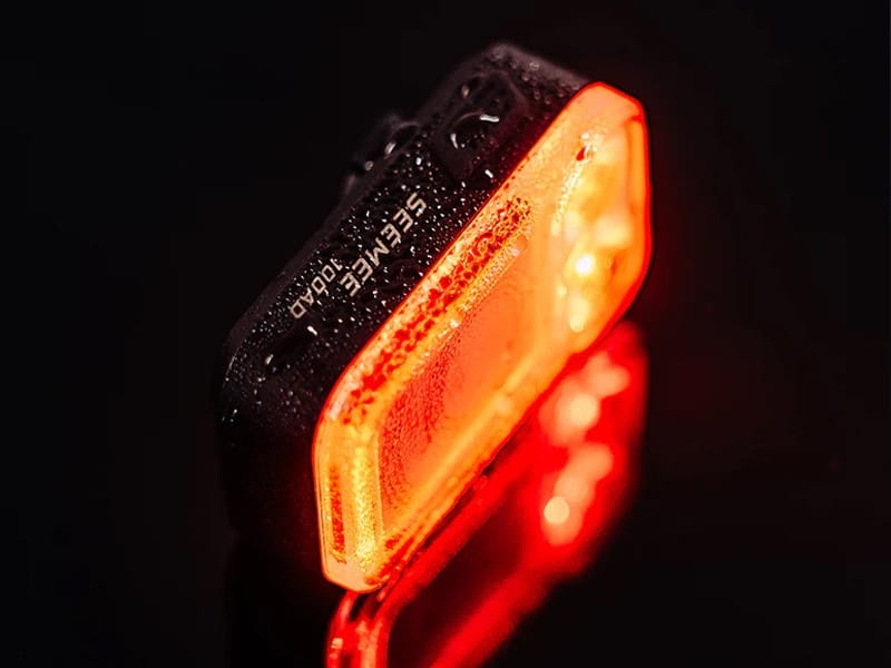 Lampka tylna radar MAGICSHINE SEEMEE 100AD, 100 lumenów