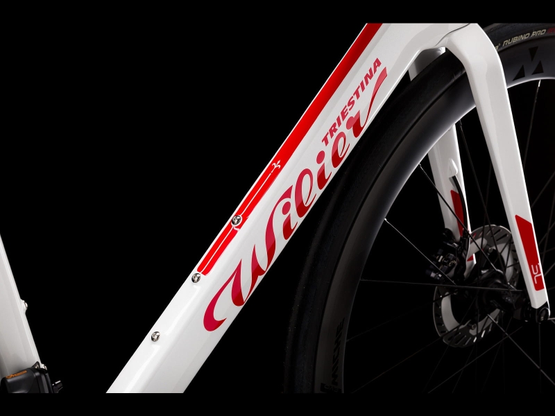 Wilier Filante SL F12 White Red Glossy 02.jpg